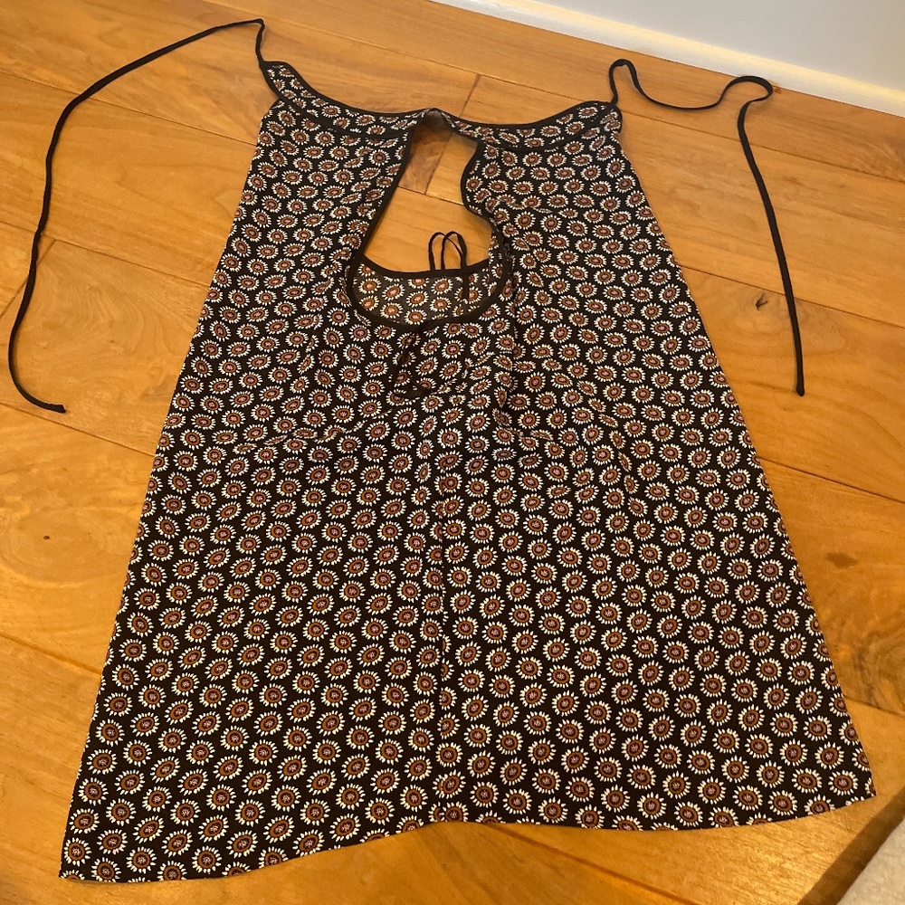 patterned top